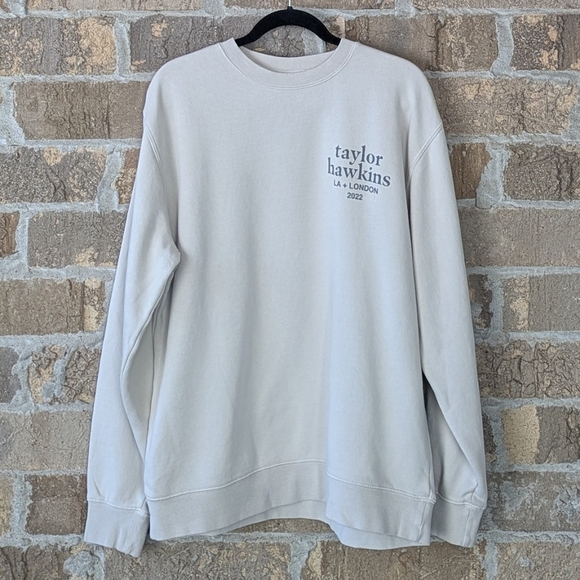 Taylor Hawkins Tribute Memorial Concert Crew Neck Sweatshirt - Picture 1 of 6